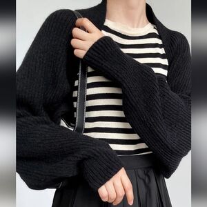Solid Open Front Shrug Sweater NWT Black